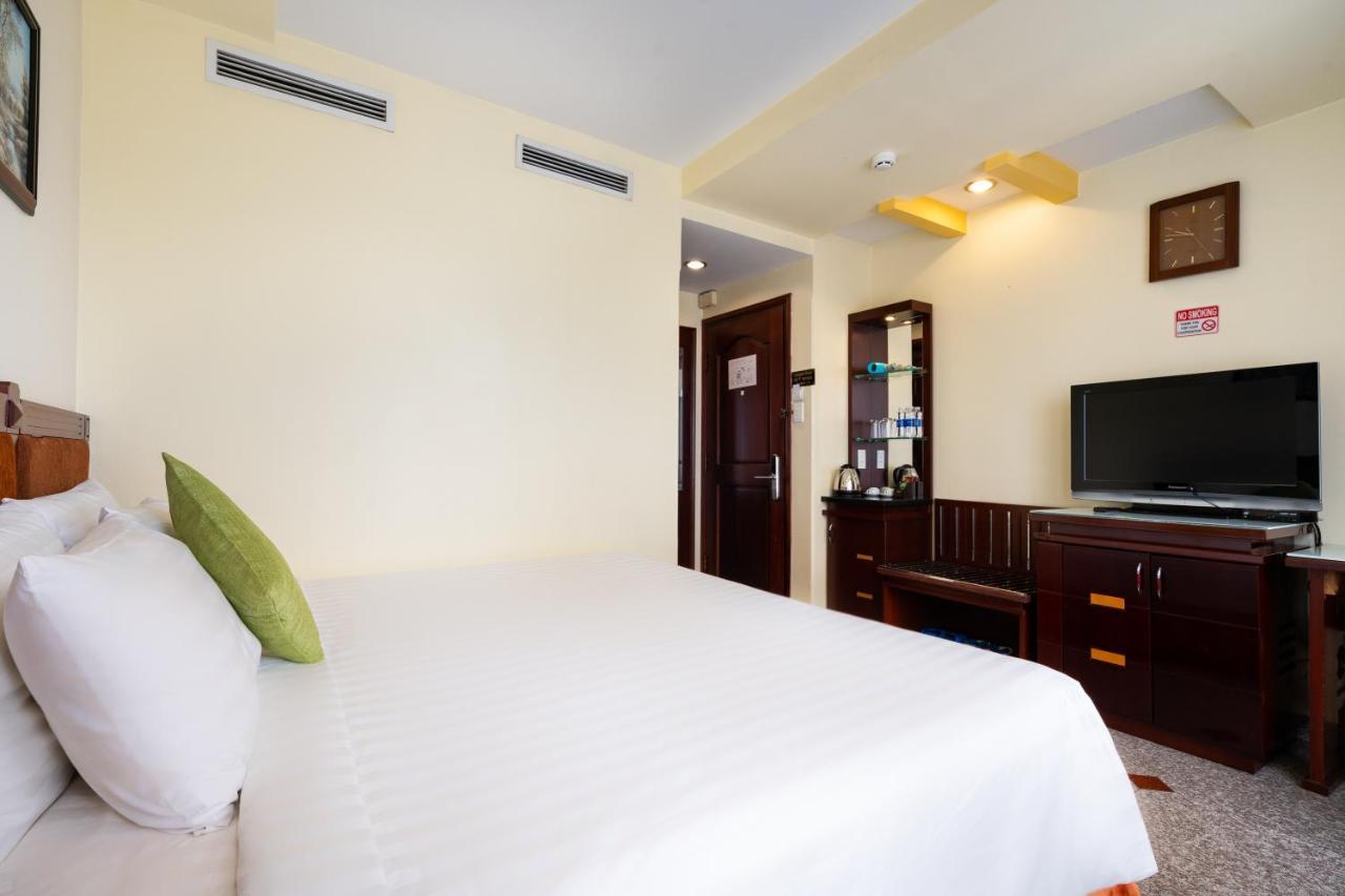 Lucasta Saigon Hotel Ho Şi Min Exterior foto