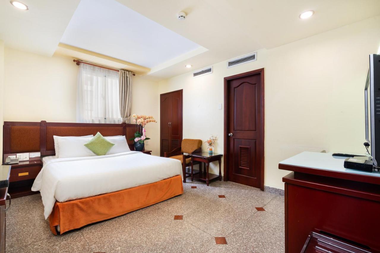 Lucasta Saigon Hotel Ho Şi Min Exterior foto