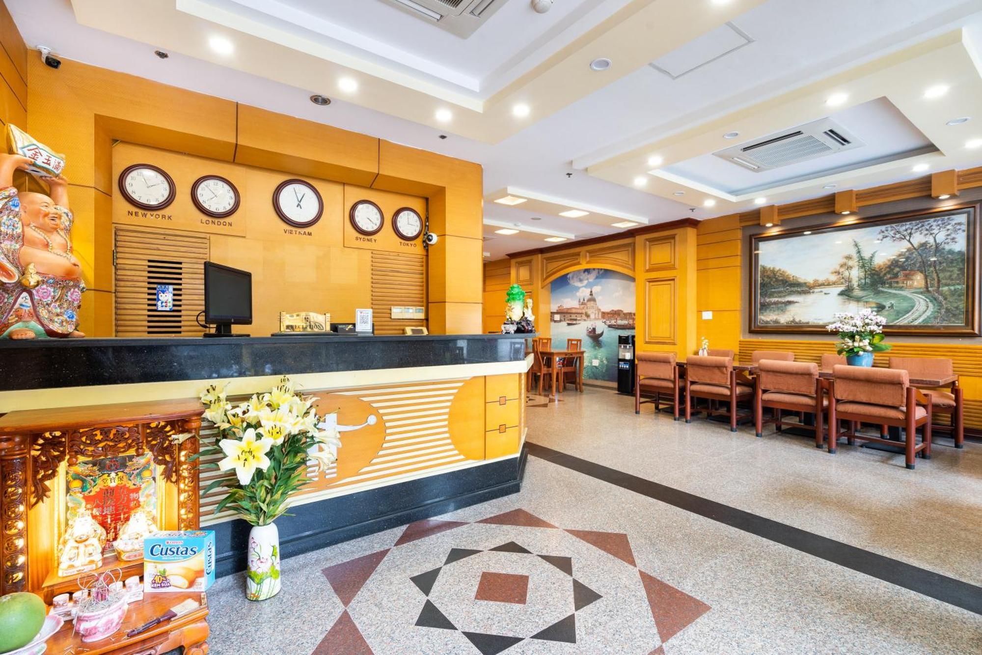 Lucasta Saigon Hotel Ho Şi Min Exterior foto